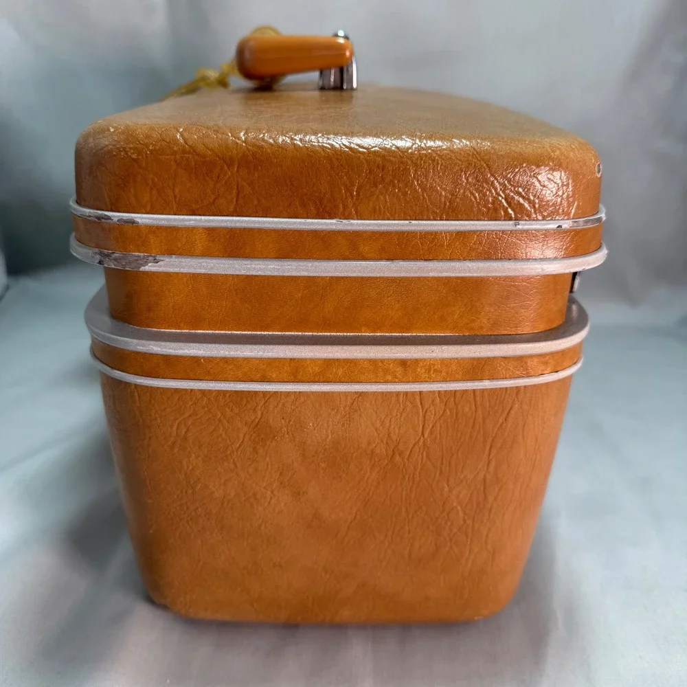 Vintage 1970s Samsonite Train Case Caramel Brown Hardshell Cosmetic Working Prop